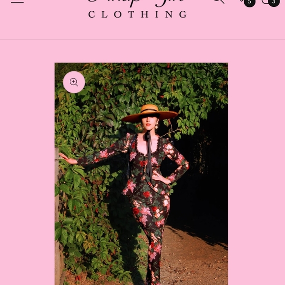 ISO ANY OF THESE IN SIZE 2X OR 3X PLEASE ๐ - Picture 6 of 7